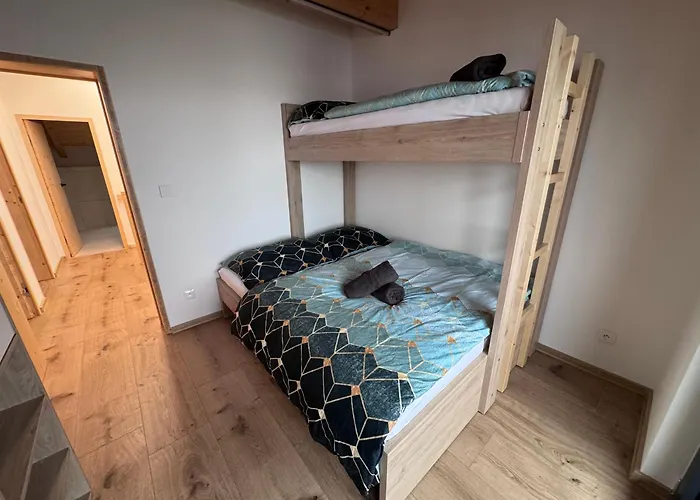 Kubaland - * Oravská Lesná