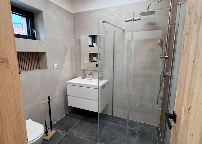 Kubaland - * Oravská Lesná